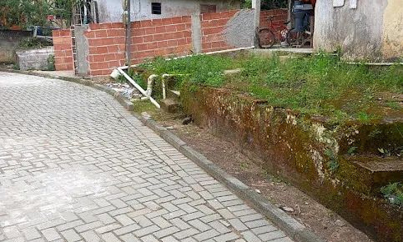 Casa Simples Em Ilha...