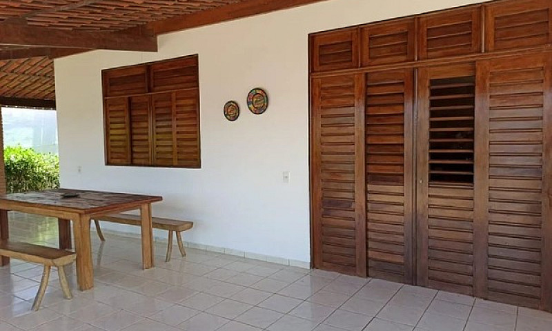 Vende-Se Casa Em Gua...
