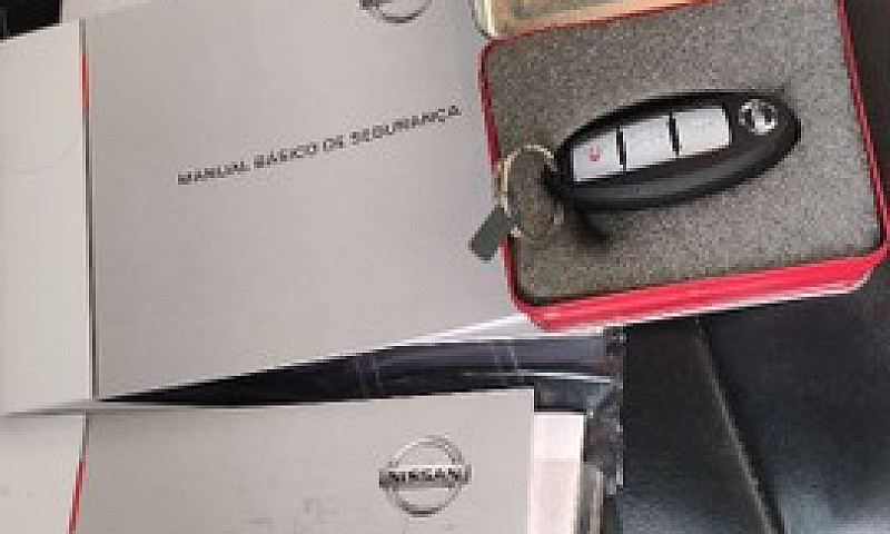 Nissan Kicks 16 17 S...