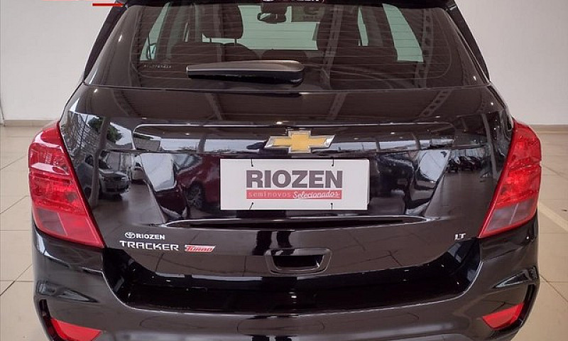 Chevrolet Tracker 1....