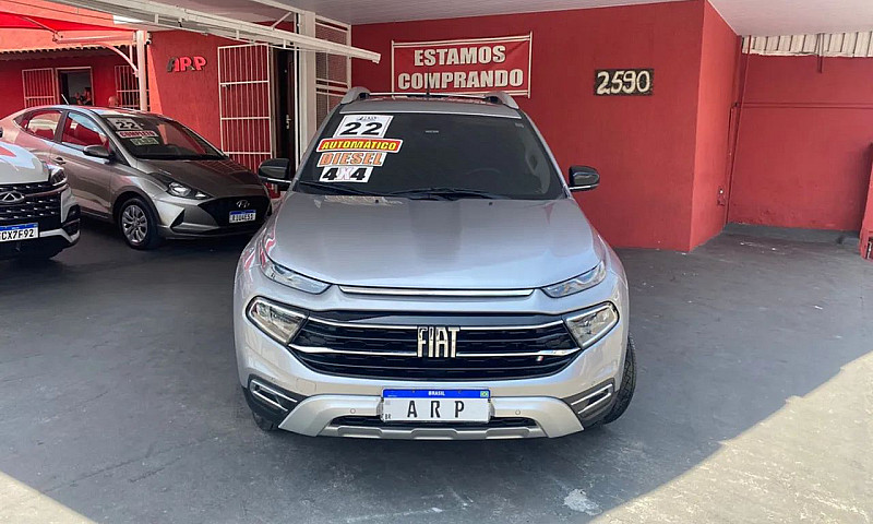 Fiat Toro Volcano 2....