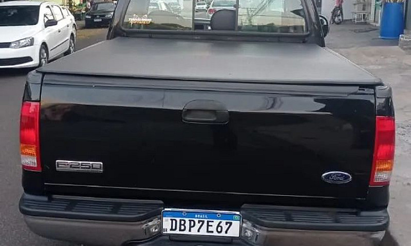 Ford F-250 Xlt 4.2 T...