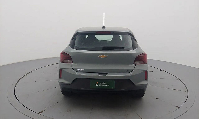 Chevrolet Onix Hatch...