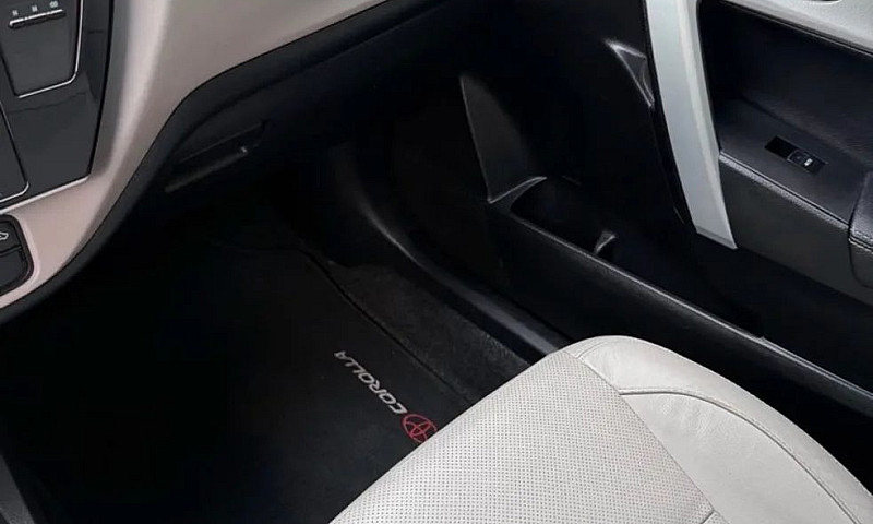 Toyota Corolla Xei 2...