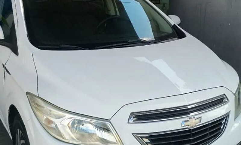 Chevrolet Onix Hatch...