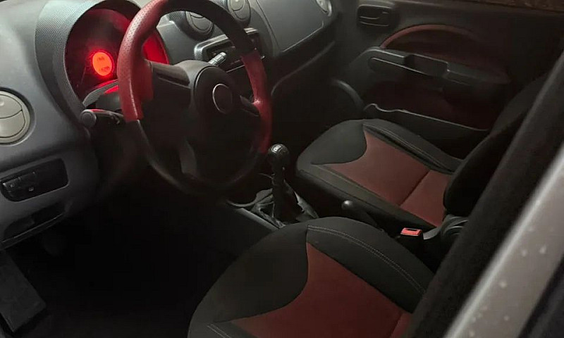 Fiat Uno Sporting 1....