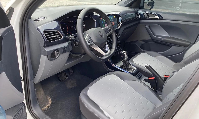 Volkswagen T-Cross C...
