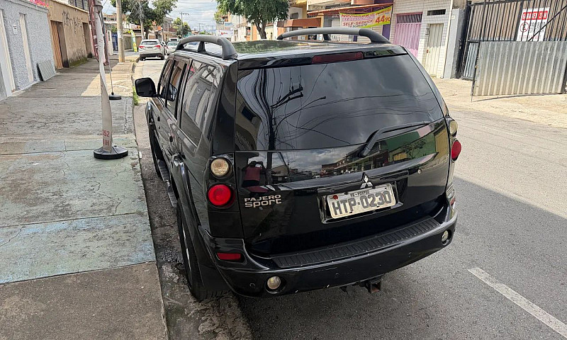 Mitsubishi Pajero Sp...