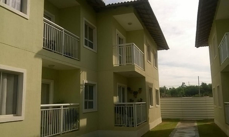 Apartamento De 03 Qu...