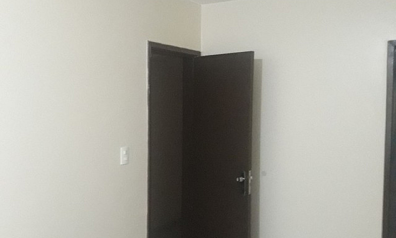Aluga Se Quarto Indi...
