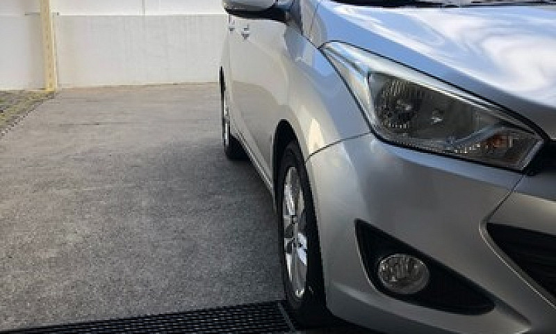 Hyundai Hb20S Premiu...
