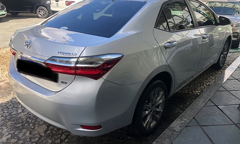 Toyota Corola Xei 2....