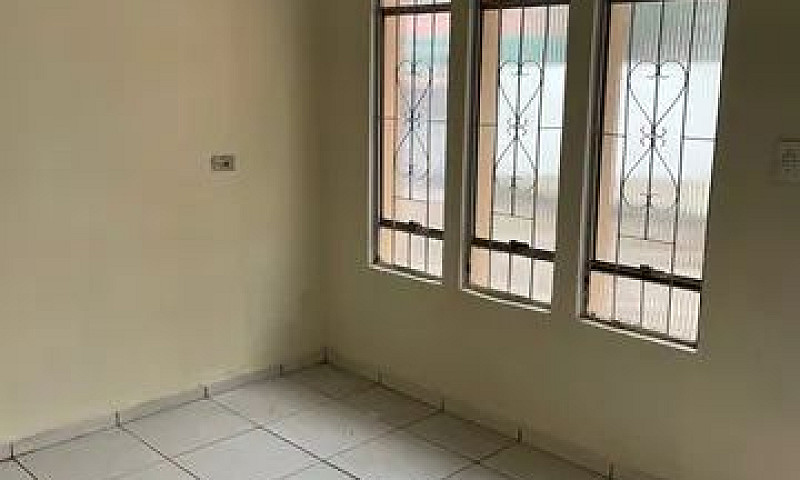 Vendo Casa No Jardim...