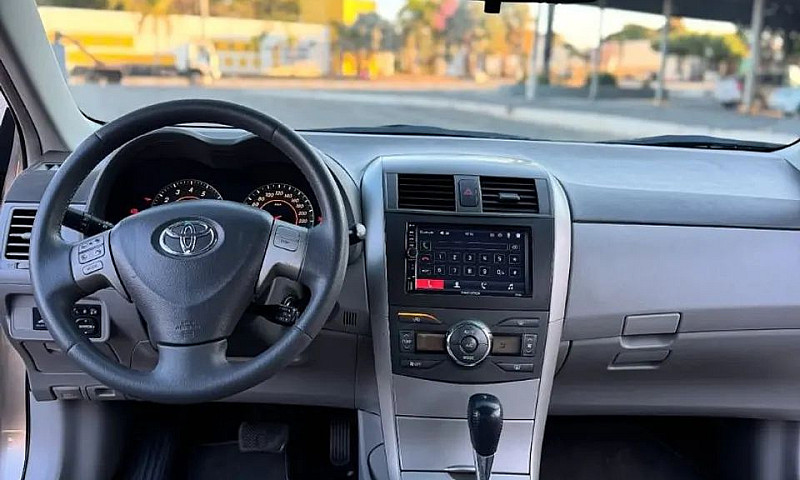 Toyota Corolla Xei 1...