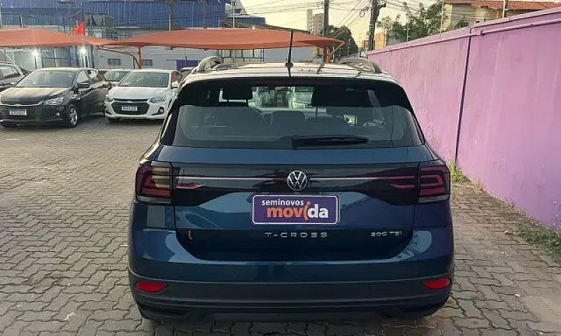 Volkswagen T-Cross 1...