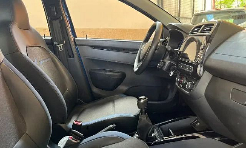 Renault Kwid Intense...