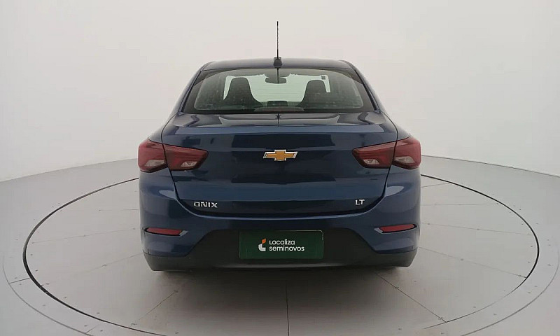 Chevrolet Onix Plus ...