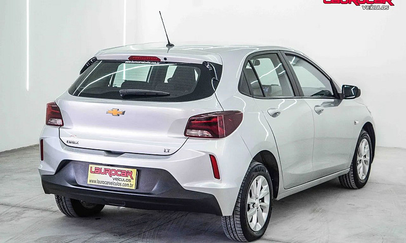 Chevrolet Onix Hatch...