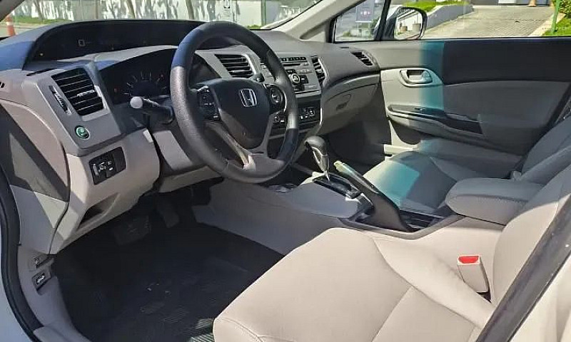 Honda Civic Sedan Lx...