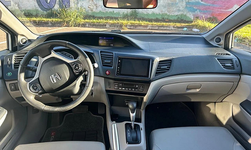 Honda Civic Sedan Ex...