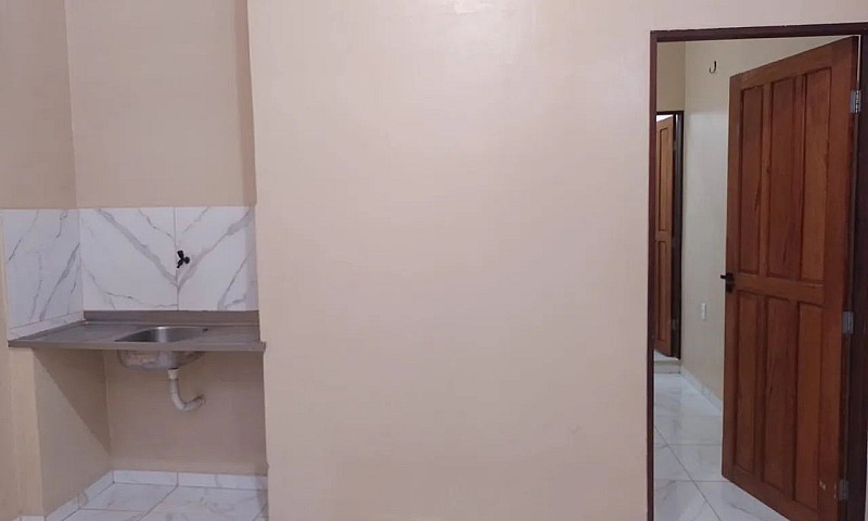 Aluga-Se Apartamento...