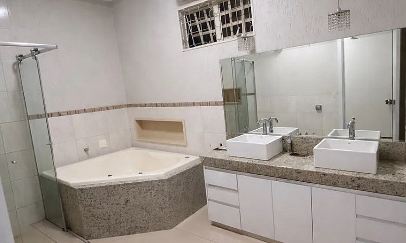 Alugo Casa Jardim Br...