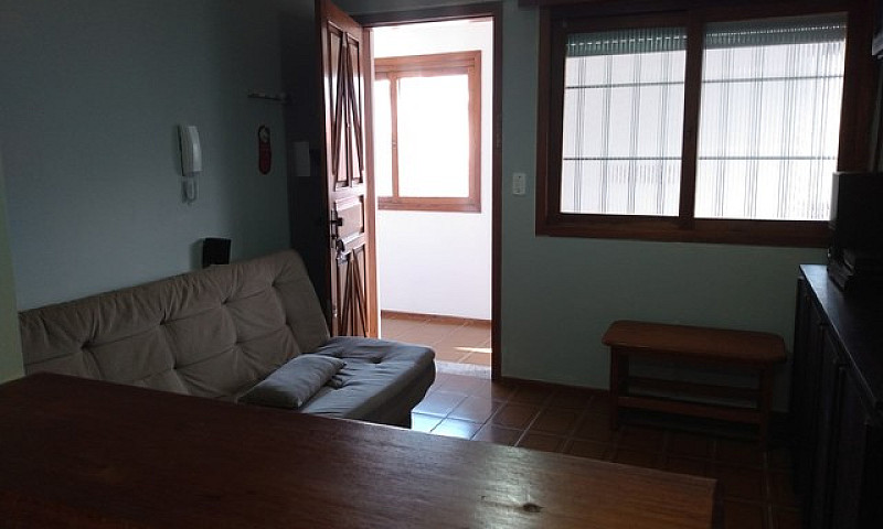 Apartamento Para Alu...