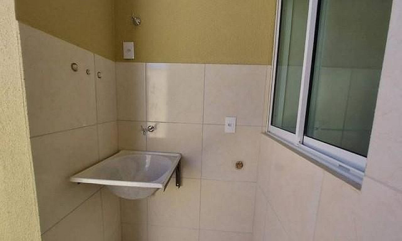 Casa De Condomínio T...
