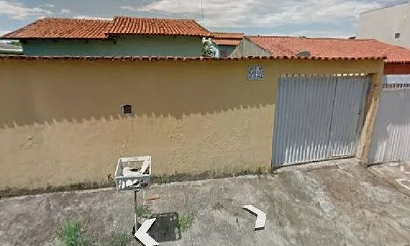 Casa À Venda ...