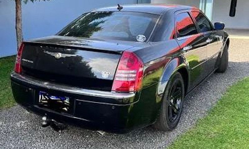 Chrysler 300C Baixa ...