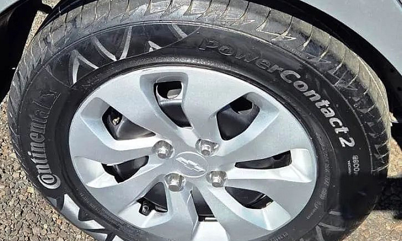 Chevrolet Onix Joy H...