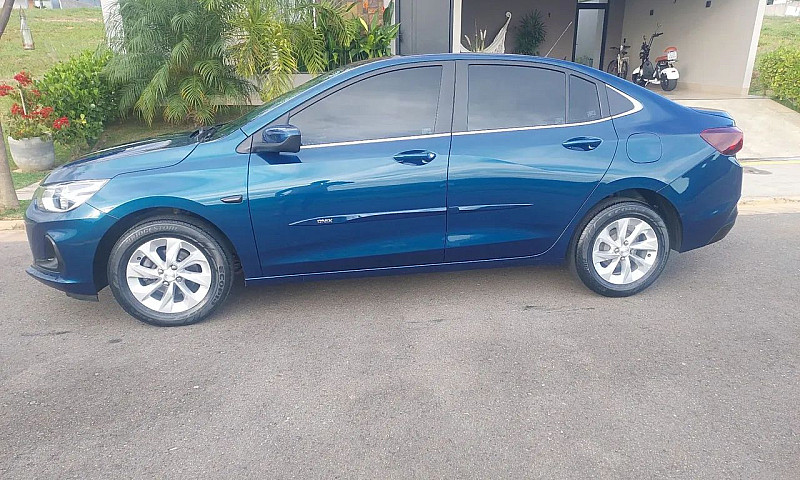 Chevrolet Onix Plus ...
