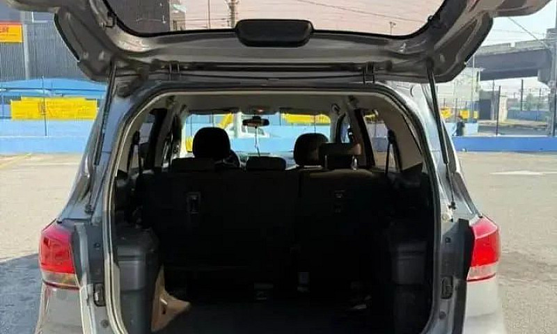 Chevrolet Spin Ltz 1...