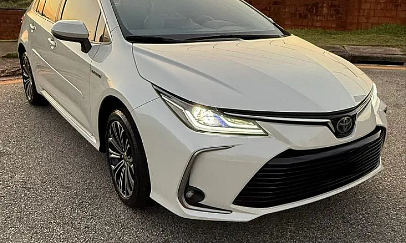 Toyota Corolla Altis...