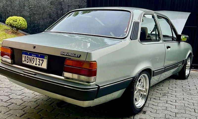 Chevrolet Chevette L...