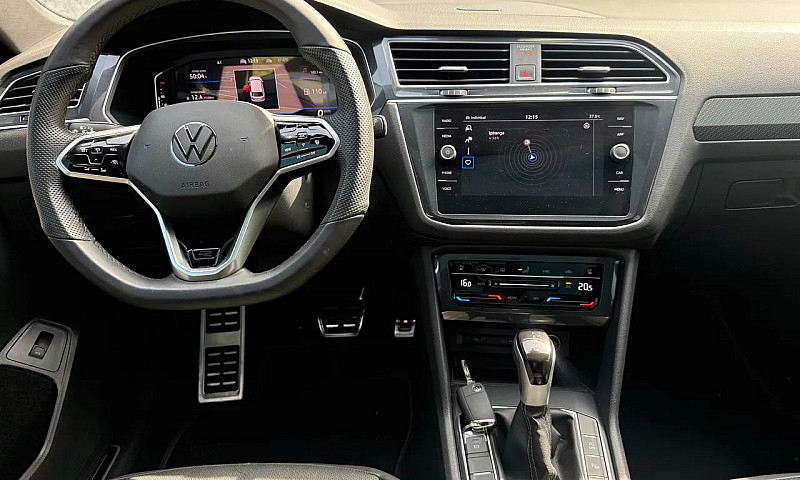 Volkswagen Tiguan Al...