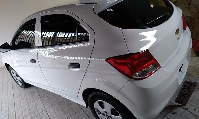 Onix 1.0 Ls 2015...