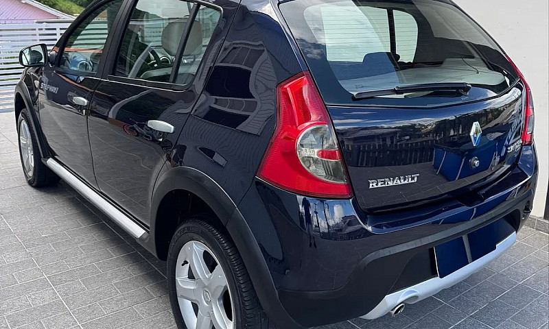 Renault Sandero Step...