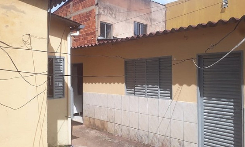 Casa Com 4 Residênci...