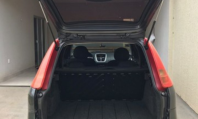 Peugeot 207 Sw Xr...