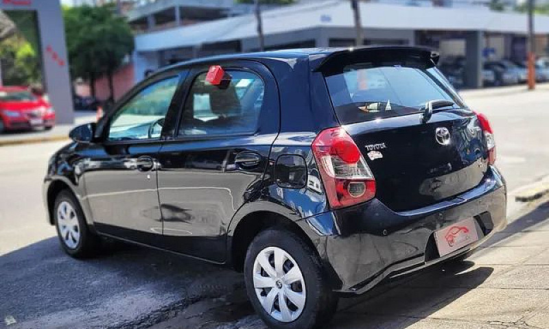 Etios 1.3 2019, Bem ...