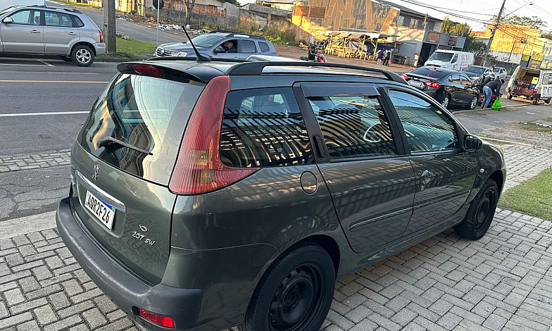 Peugeot 207 Sw Xr 1....