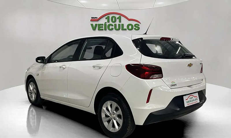 Chevrolet Onix Hatch...