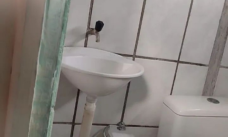 Kitnet Mobiliada ...