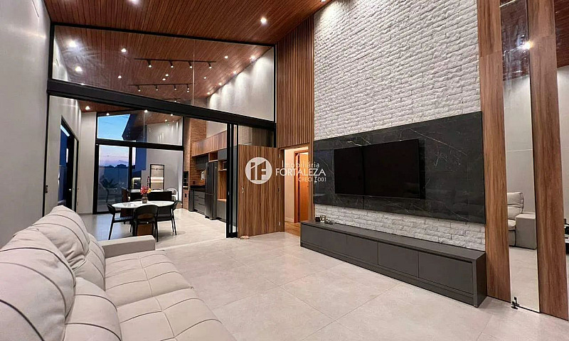 Casa Residencial À V...