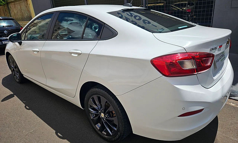 Gm Cruze Sedam Lt 1....