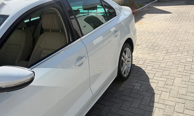 Volkswagen Jetta Hig...