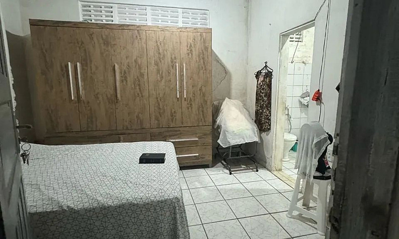 Vende-Se Casa Em Bay...