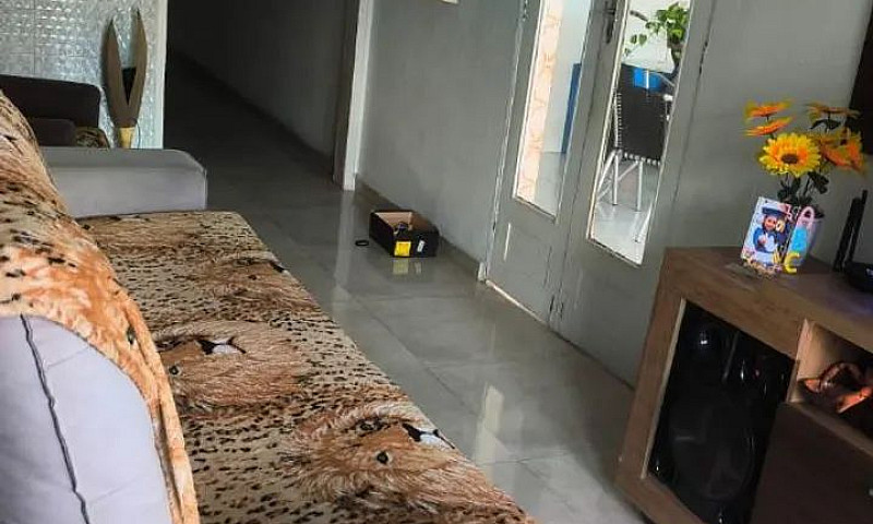 Alugo Casa Em Casa A...