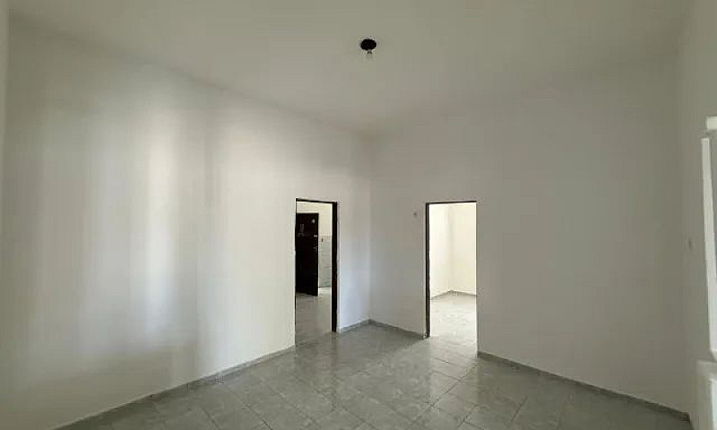 Casa Com 3 Quartos E...